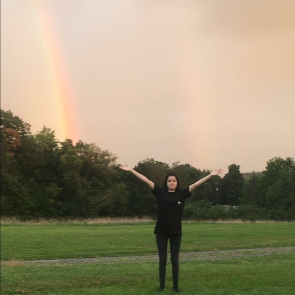 Meet your Posher, Faith - Picture 1 of 1